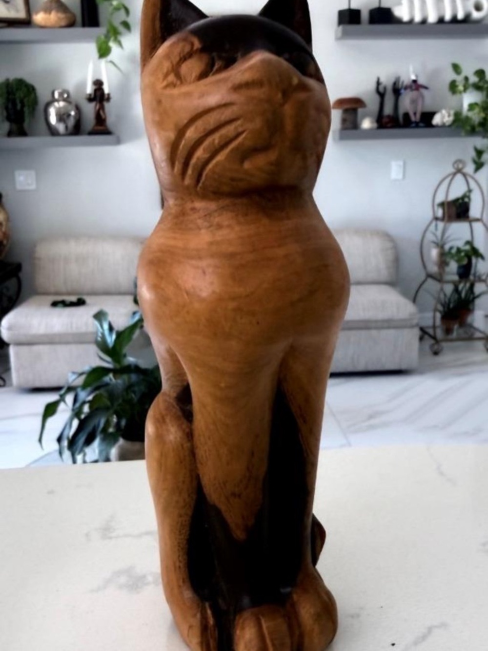 Vintage MCM Hand Carved Wooden Sitting Cat 8" Two Tone Teak or Suar Wood